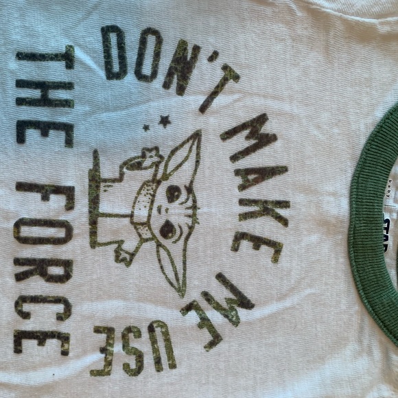 GAP Star Wars Collection T-Shirt Bodysuit - Picture 2 of 6